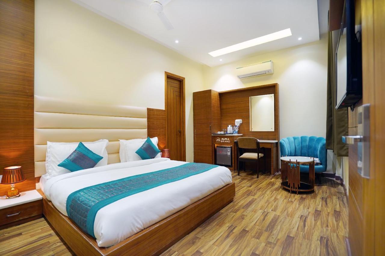 Hotel Aura Grand By Levelup Hotels Amritsar Exterior foto