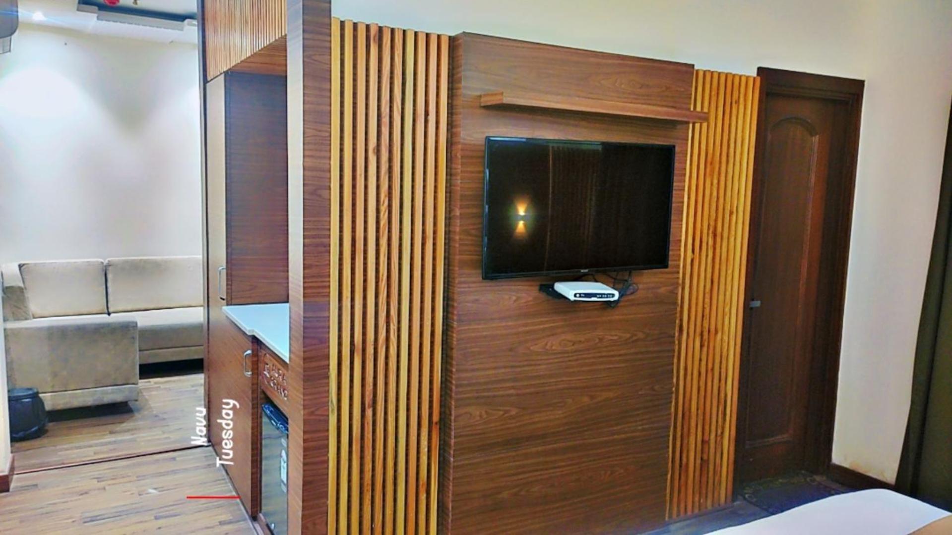 Hotel Aura Grand By Levelup Hotels Amritsar Exterior foto